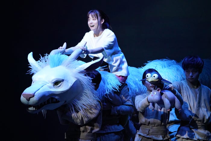 2023年舞台「千と千尋の神隠し」御園座公演 舞台写真(提供写真)