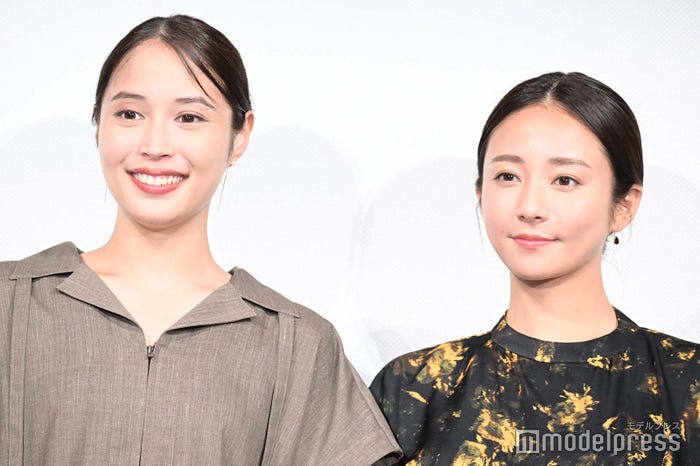 広瀬アリス、木村文乃 (C)モデルプレス