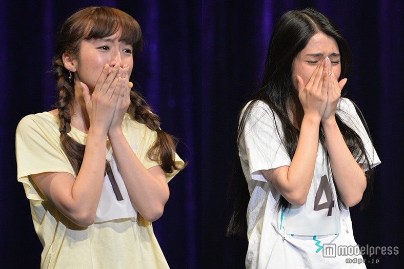 NMB48梅田彩佳＆AKB48田野優花が感涙 ダブルキャスト抜擢