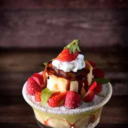 苺とピスタチオのフレジェ風1,650円/画像提供:阪急阪神百貨店