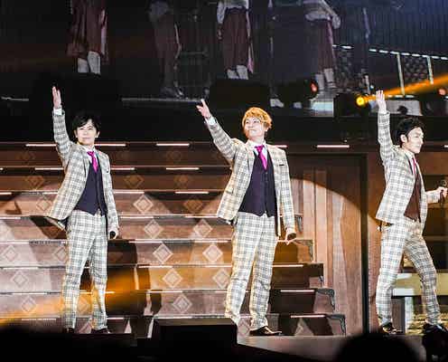 稲垣・草なぎ・香取「新しい地図」12万人動員の初ファンミ完走 “約束の場所”でファンへ感謝<セットリスト>