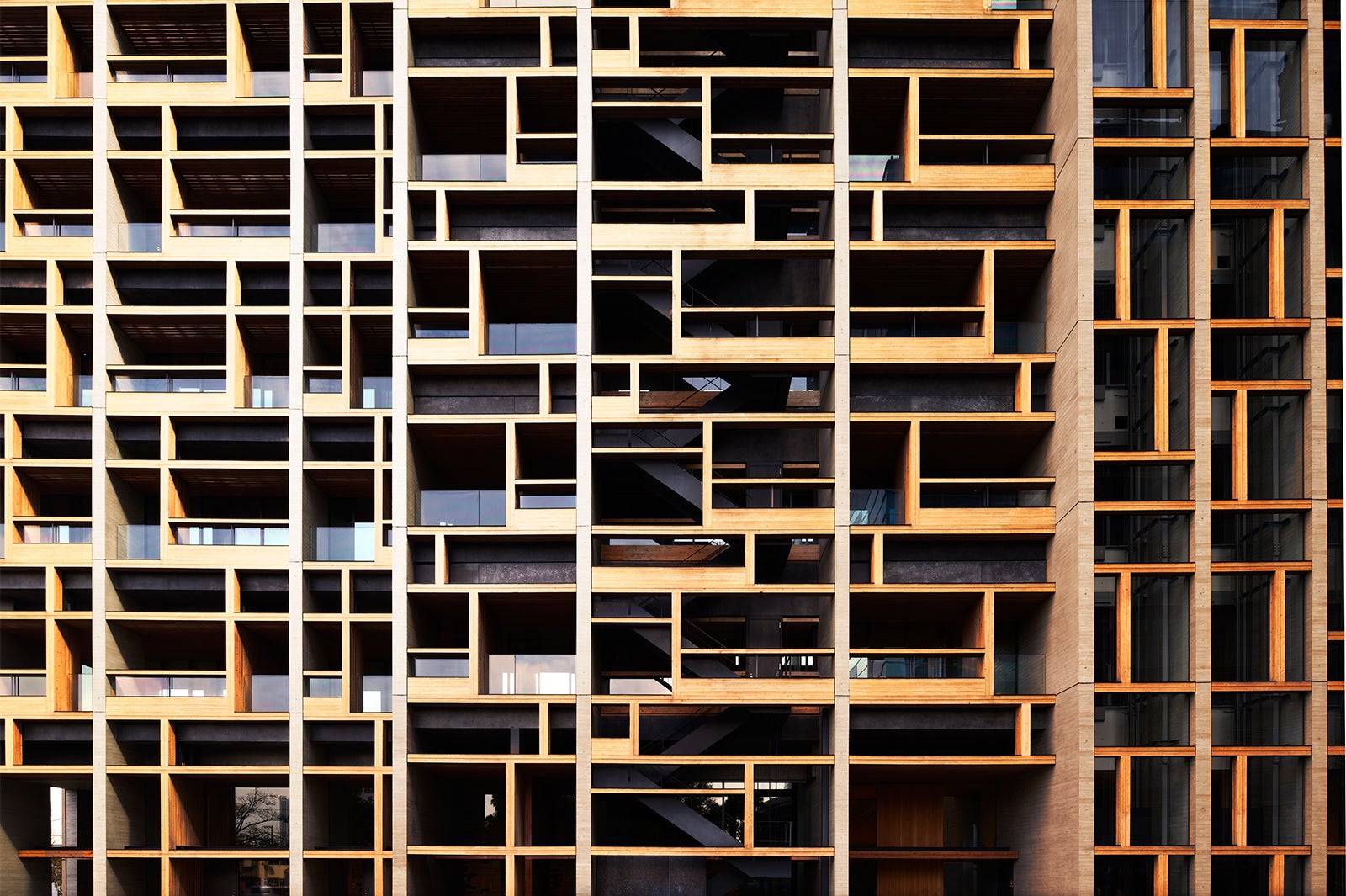 木材会館（東京木材問屋協同組合）／画像提供：東京地下鉄