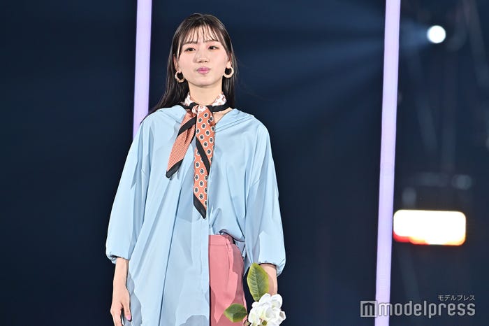 佐々木美玲(C)モデルプレス