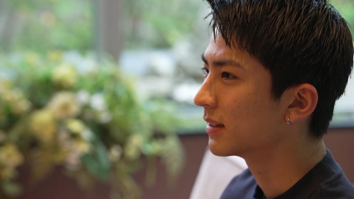 前田俊「普通の女子高生だったはずの私が 16才でママになって知ったことは、」第1話より(C)AbemaTV,Inc.