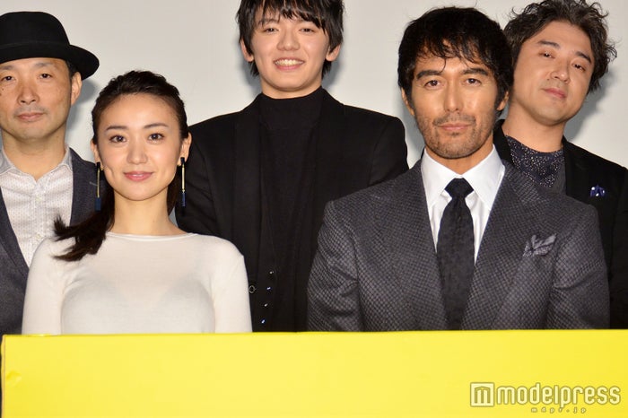 大島優子 透けブラ 大胆衣装で登場 男性共演者陣が興奮 困惑 すっごい見ちゃった モデルプレス 大島優子 透けブラ 大胆衣装で登場 男性共演者陣が興奮 困惑 すっごい見ちゃった モデルプレス