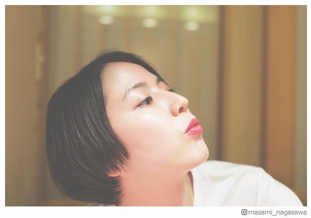 長澤まさみ、約11ヶ月ぶりインスタ更新 お茶目な横顔ショットに「可愛すぎる」「眼福」の声