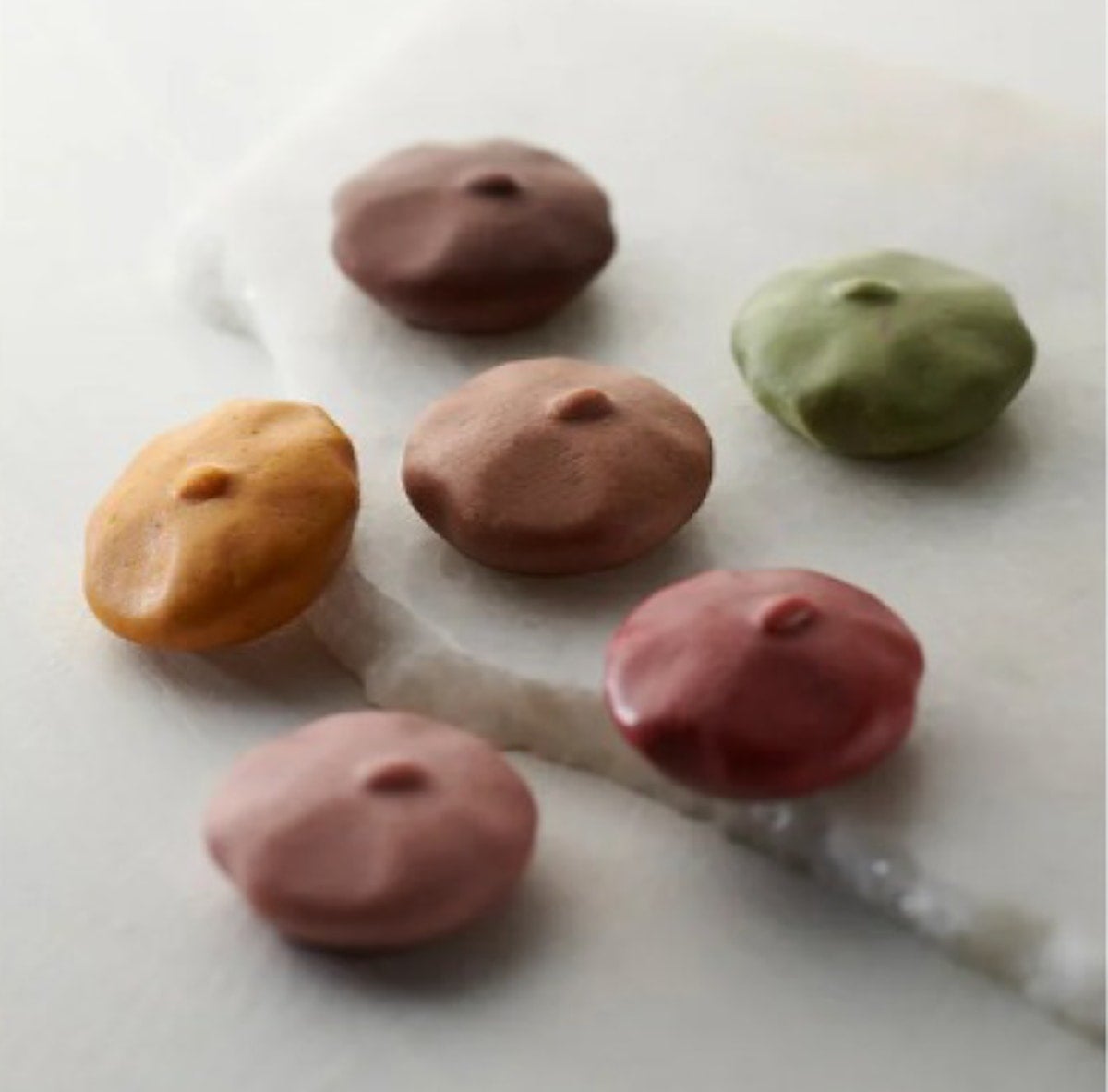 そごう・西武のバレンタイン【チョコか、チョコ以外か】焼き菓子、グミの他、新発想のスイーツも！