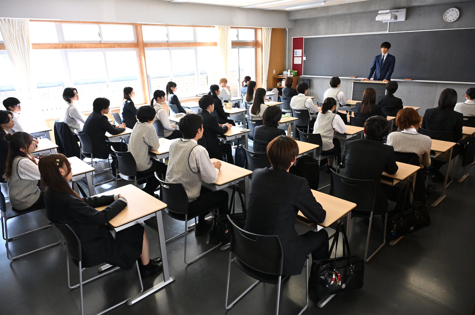 「御上先生」第8話（C）TBS