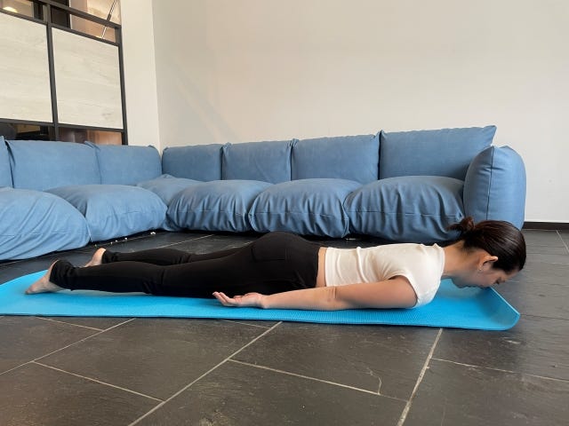 薄着になる今こそやりたい！ヨガトレーナーが教える「寝たままできるトレーニング」