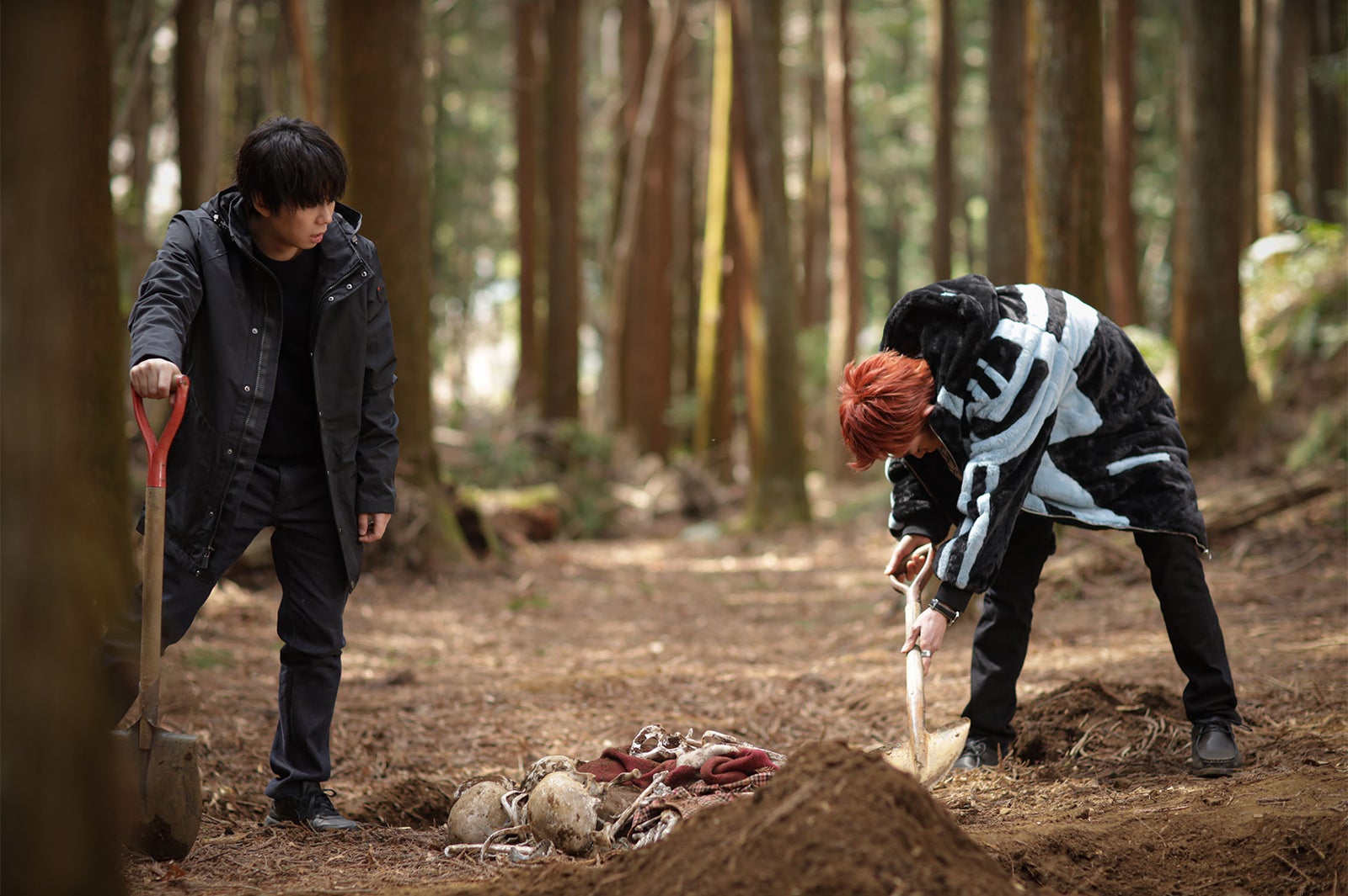 北山宏光、吉村界人「君が獣になる前に」第5話より（C）「君が獣になる前に」製作委員会