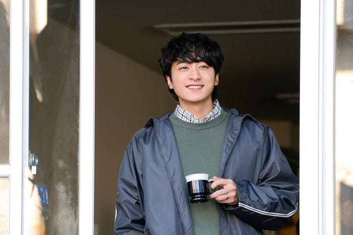 小関裕太(C)2024「恋わずらいのエリー」製作委員会(C)藤もも/講談社