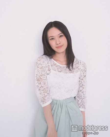 ジジの声優を担当した寿美菜子