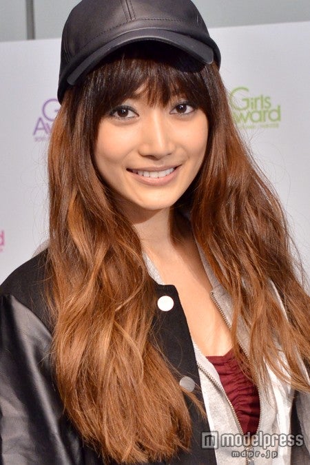 ヨンア、冬の美肌対策＆ストレス解消法を明かす　モデルプレスインタビュー