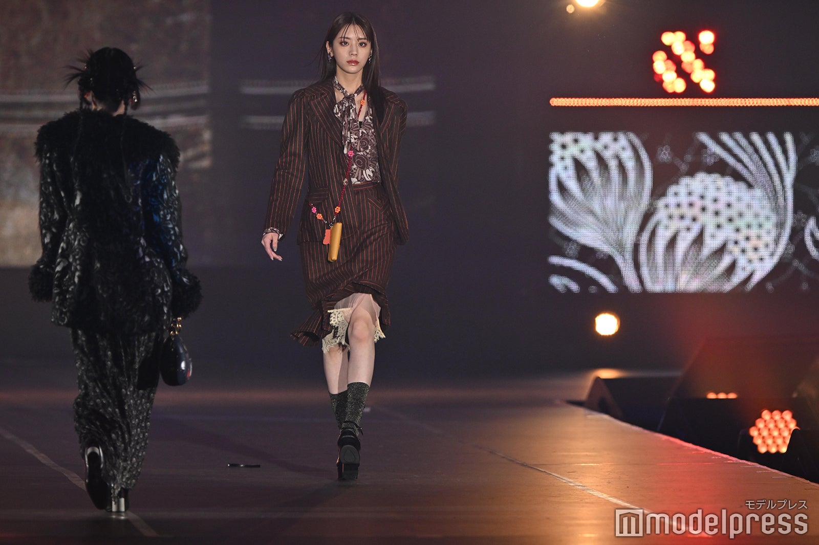 （C）モデルプレス