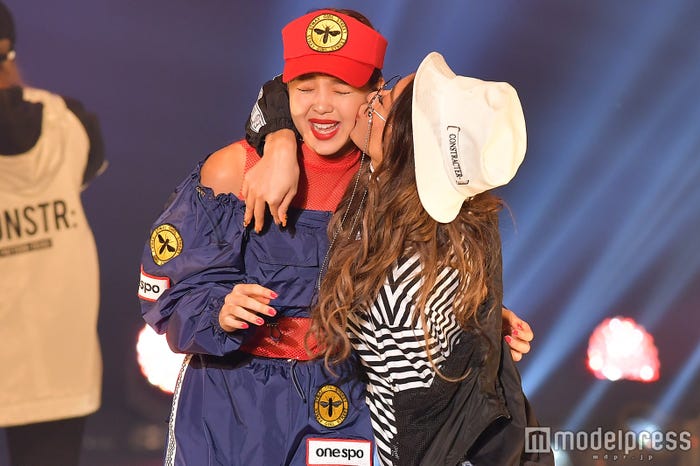 藤田ニコル、池田美優 (C)モデルプレス