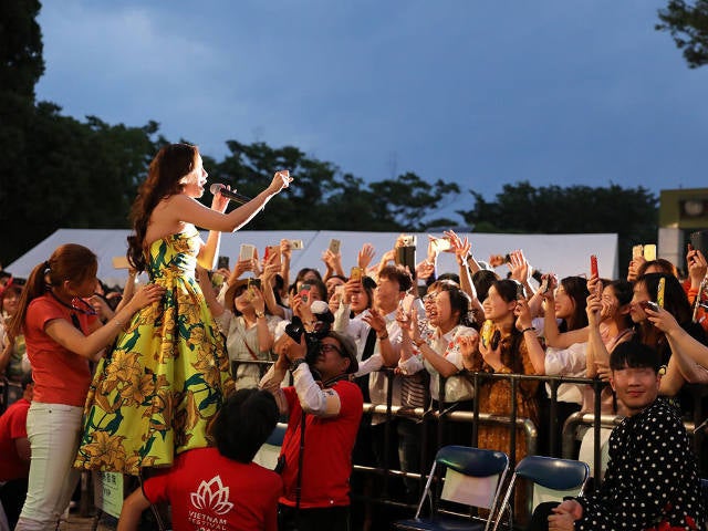 column_1217b60c661bcbc088086bba50dea675.