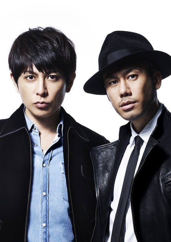 活動再開を発表したCHEMISTRYの堂珍嘉邦(左)と川畑要(提供写真)