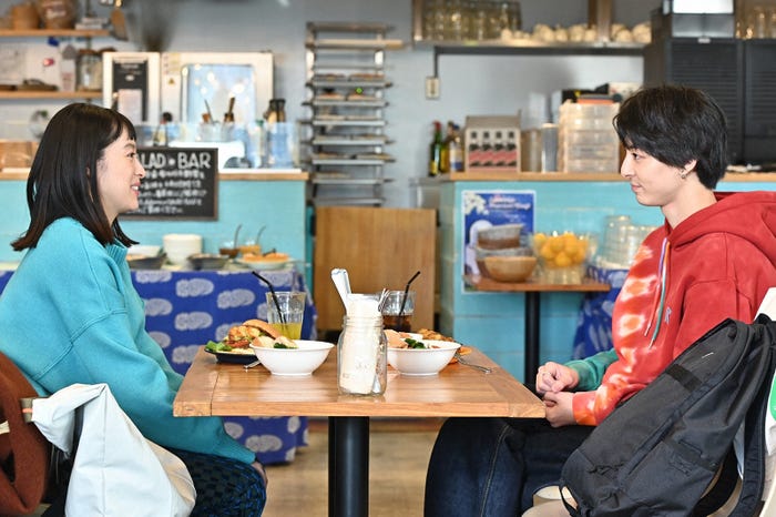 清野菜名、高杉真宙/「婚姻届に判を捺しただけですが」最終話より(C)TBS