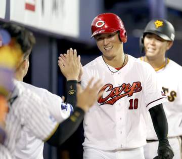 広島・佐々木 セ選抜4番でフレッシュ球宴沸かせたマルチ 同期の岡本、ロッテ西川は1軍球宴「負けている。追い付けるように」