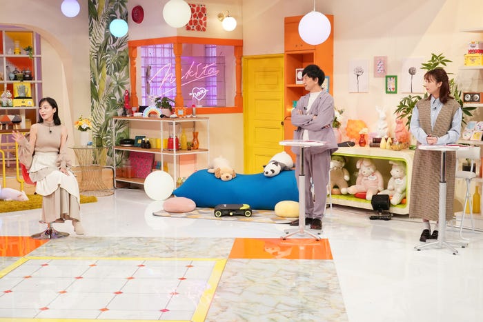 (左から)休井美郷、向井慧、宇垣美里(C)日本テレビ