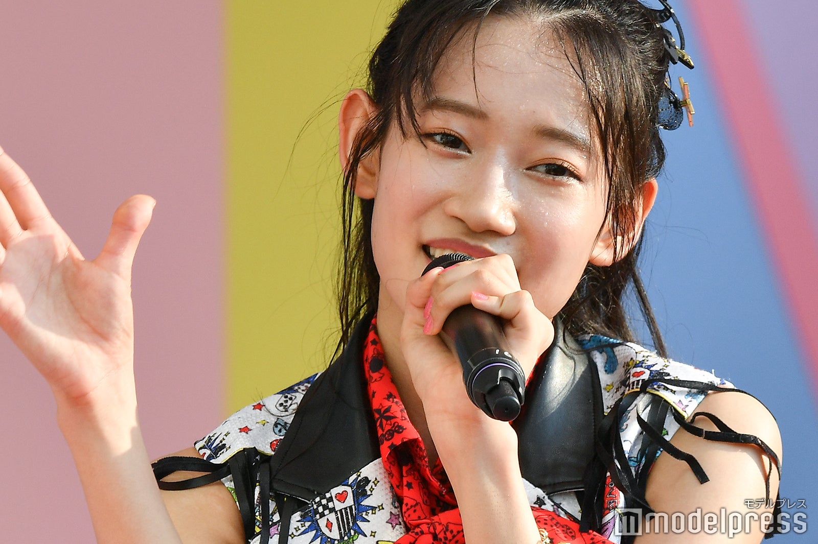 （C）モデルプレス