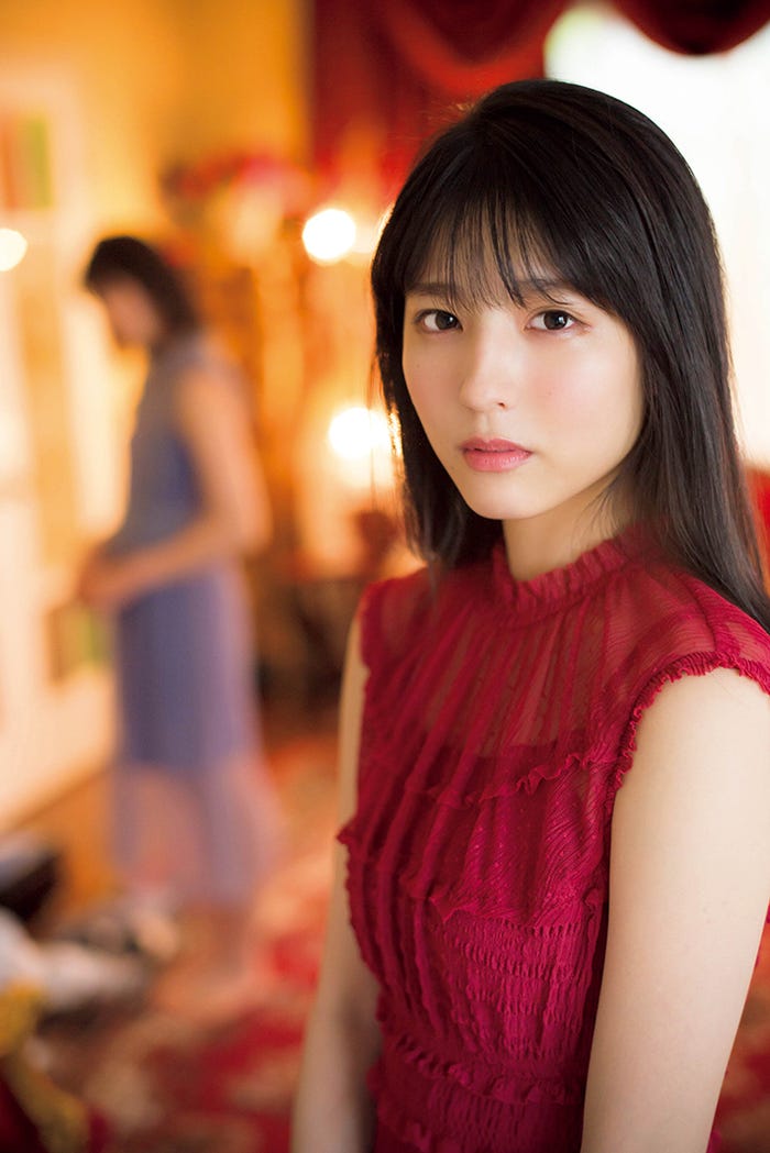 早川聖来(C)田中智久、光文社