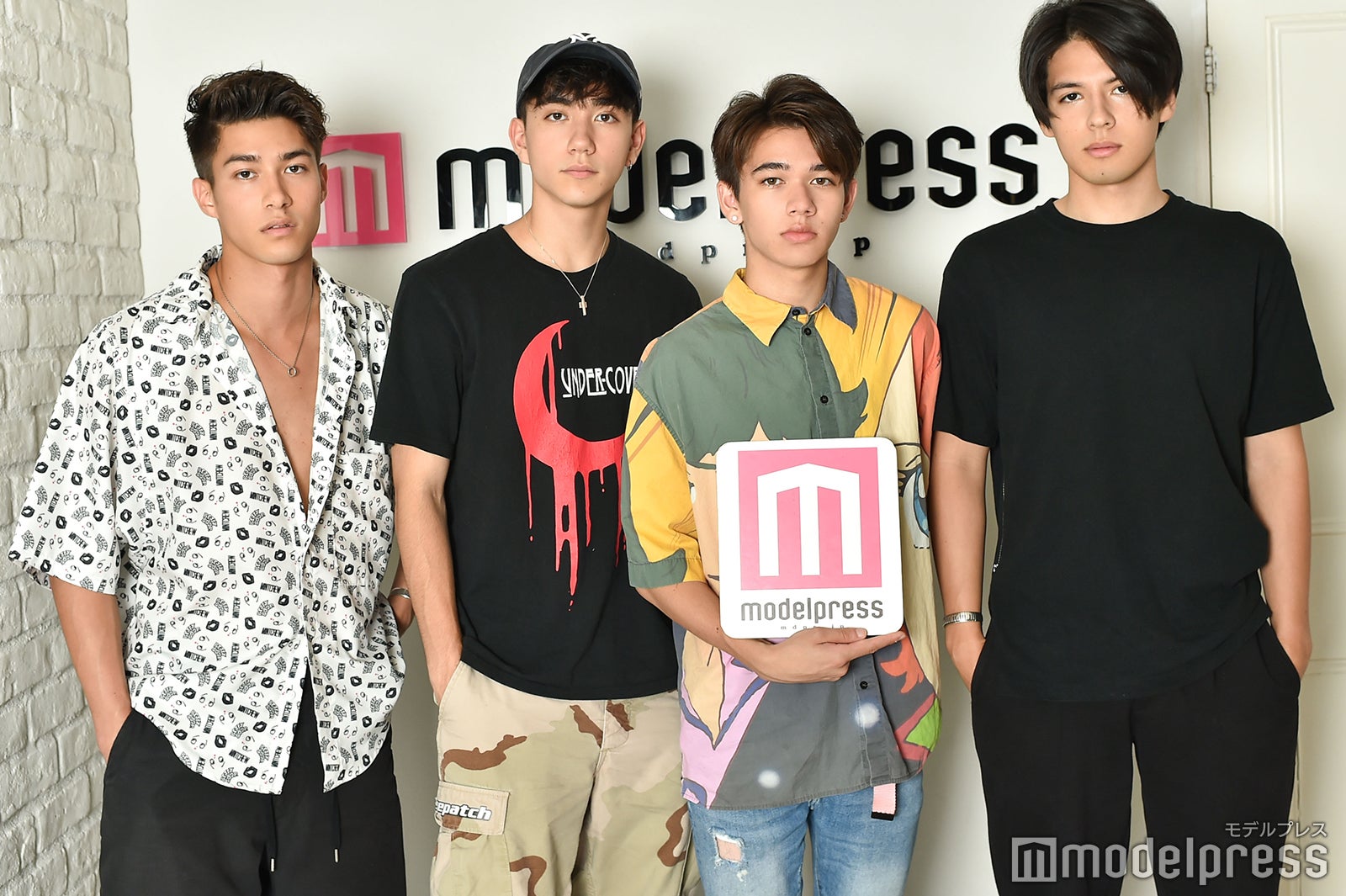 （左から）橋爪ミカ、ミッチェル和馬、モリアティー慶怜、青山ウィリアム（C）モデルプレス