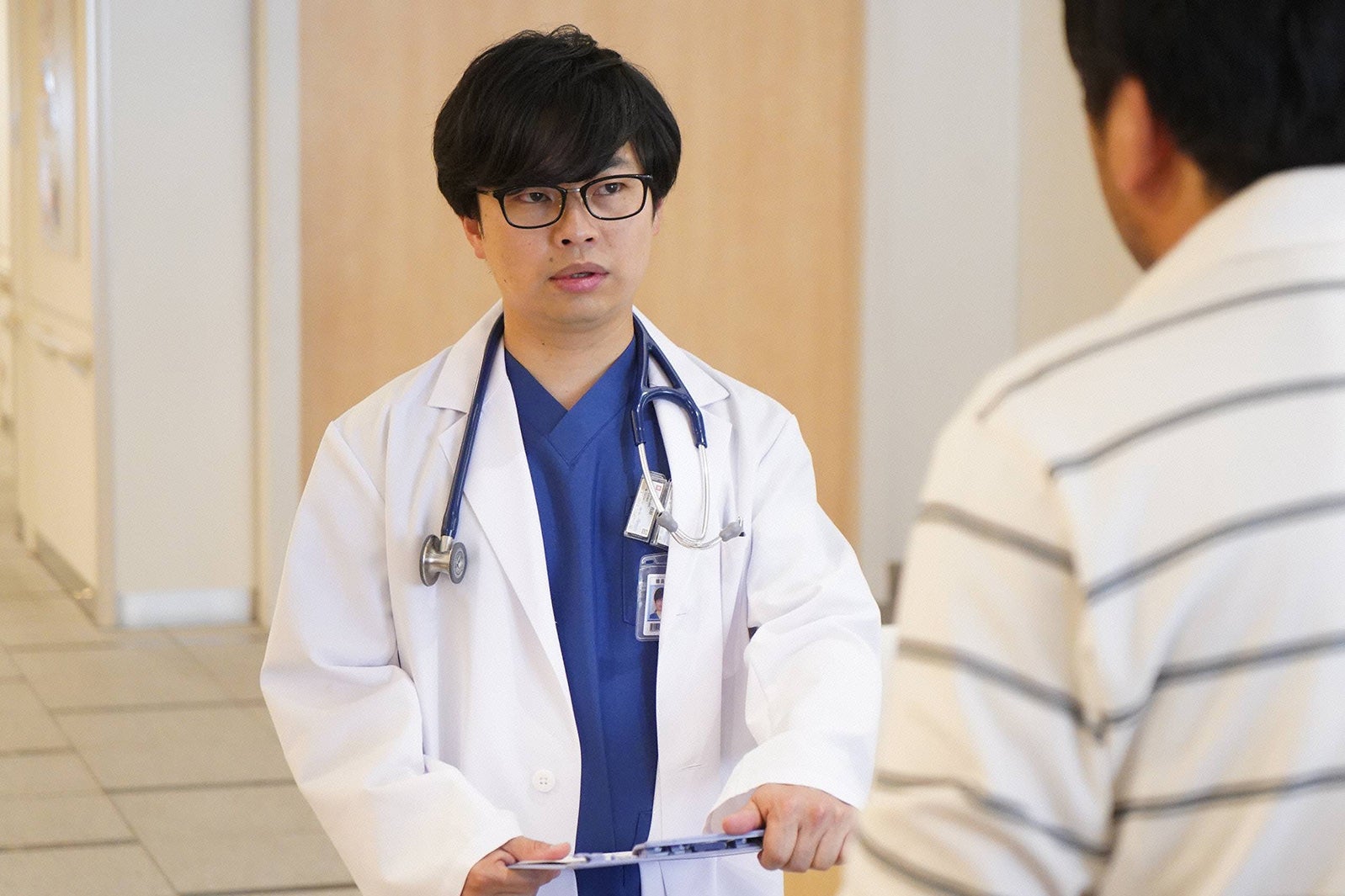 浜野謙太／「ラジエーションハウス～放射線科の診断レポート～」第7話より（C）フジテレビ