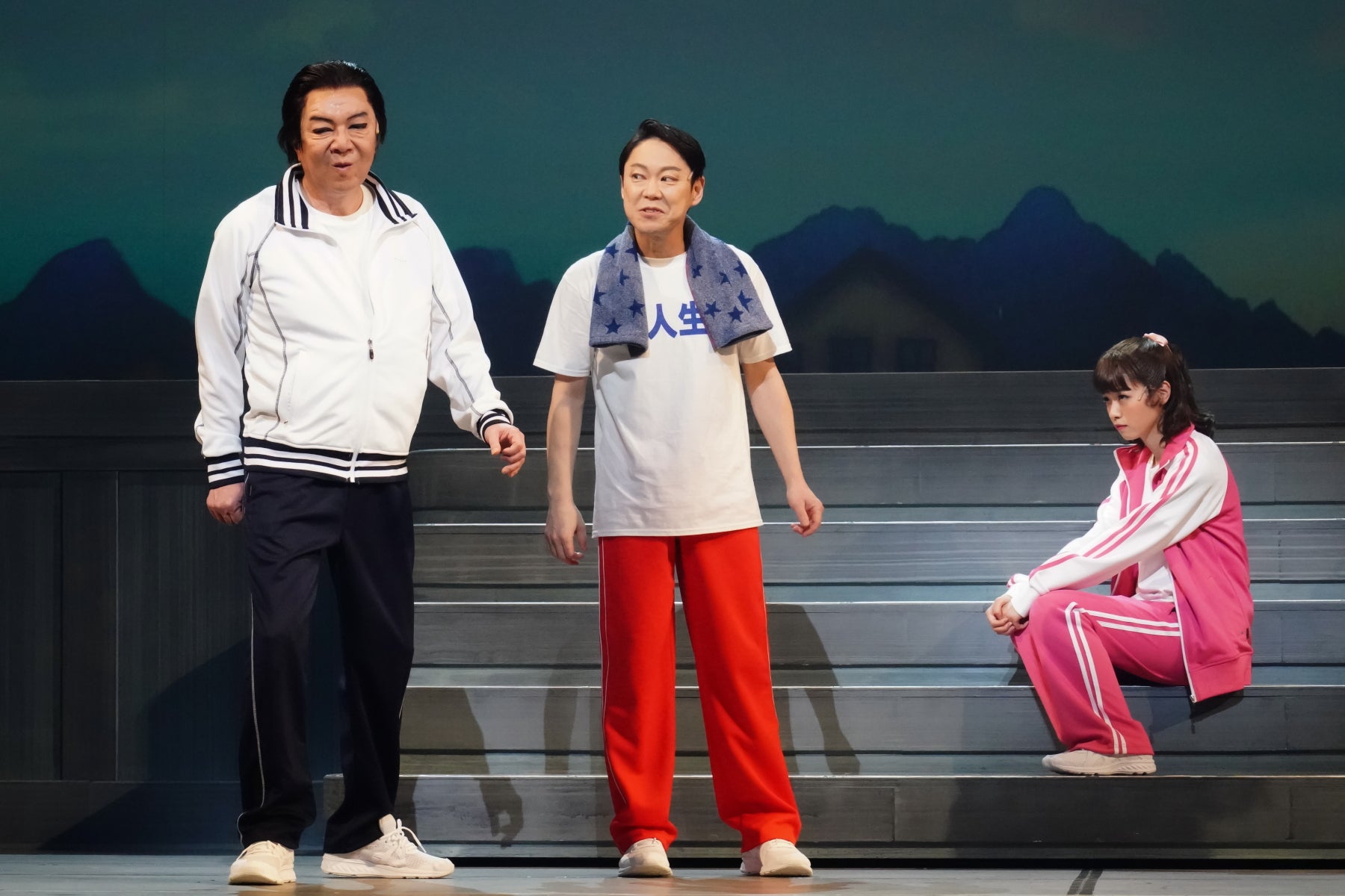 古田新太、阿部サダヲ、西野七瀬 （撮影：田中亜紀）