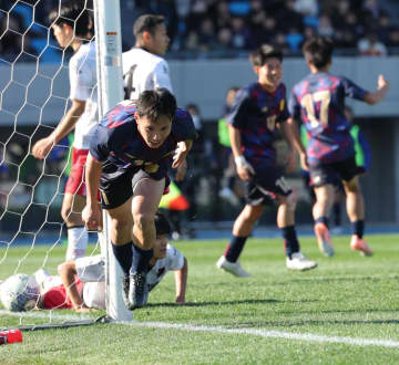 高校サッカー選手権 興国が全国初勝利 帝京大可児を2-0で下す 大阪予選後には部員飲酒発覚騒動