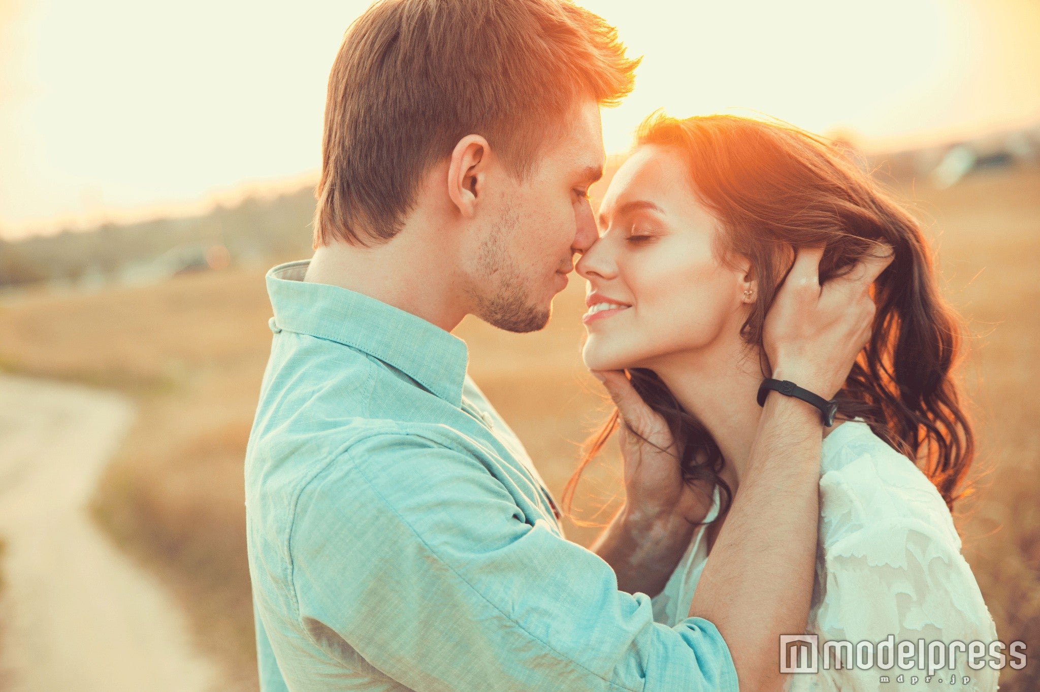 皆に愛される女性は特別になりやすいのかも（photo-by-Elena-Kratovich／Fotolia）