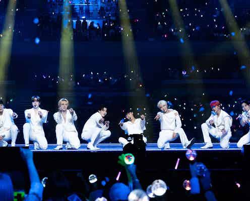 ATEEZ、最終日のトリ飾る 熱気溢れるパフォーマンス&観客席降り立ち会場興奮<KCON 2022 JAPAN>