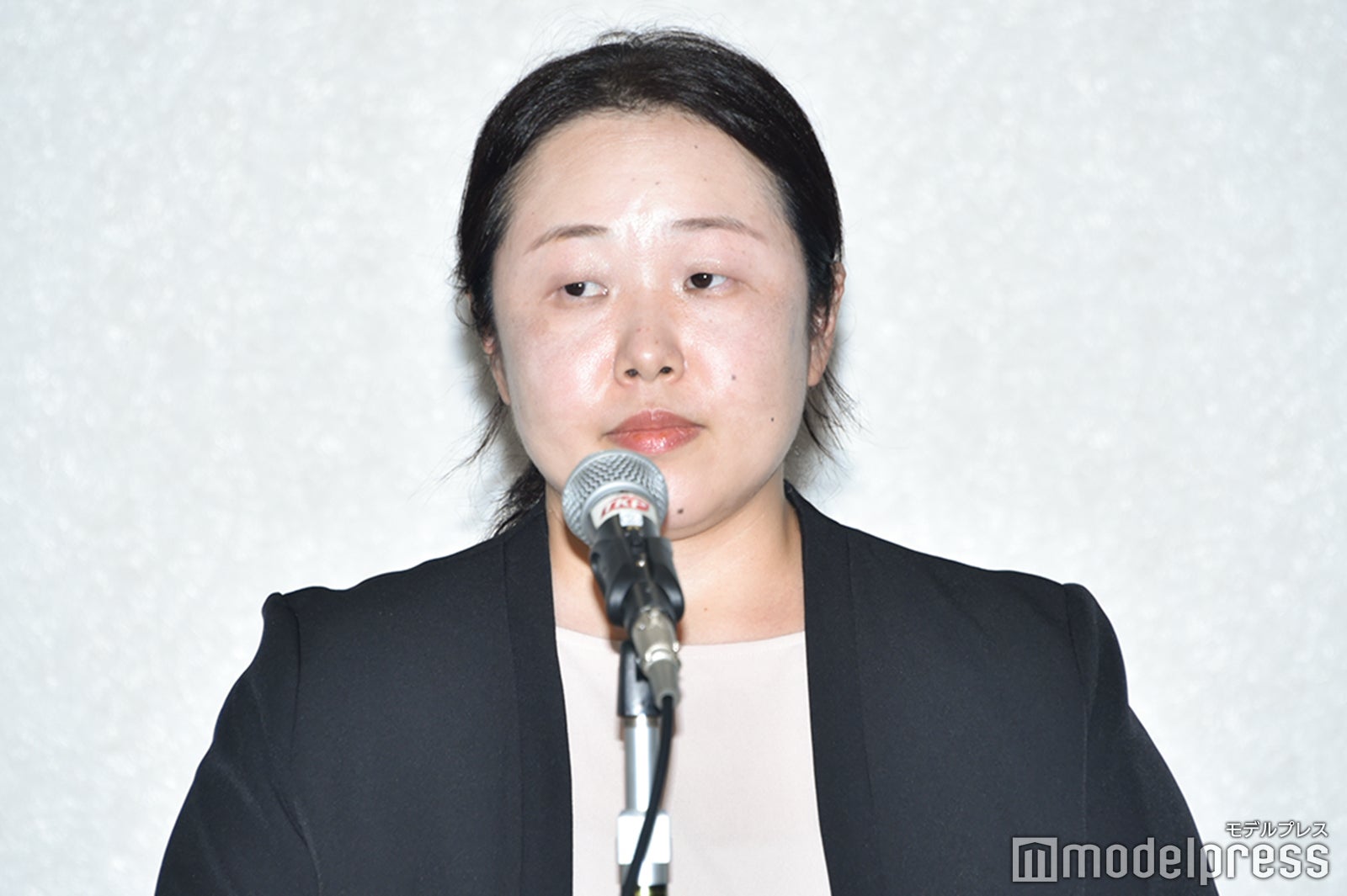 林眞琴氏（C）モデルプレス