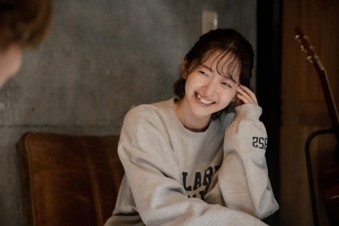 鈴木愛理「冬のなんかさ、春のなんかね」第6話(C)日本テレビ