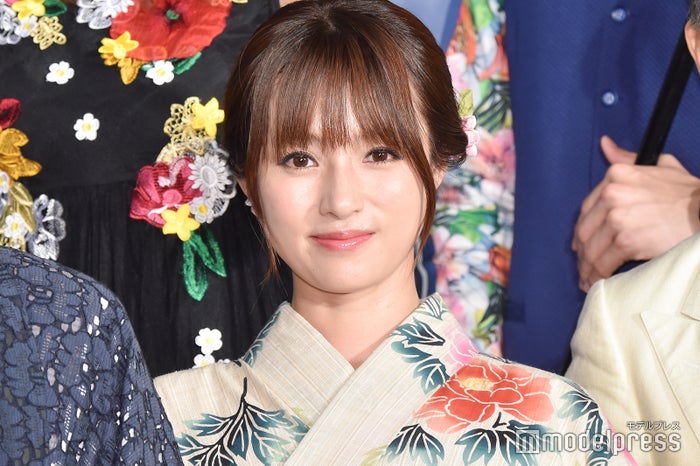 深田恭子 ルパンの娘 小沢真珠 マルシアとの3ショットが 全員美しすぎる と話題 モデルプレス