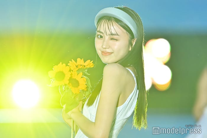 ヘアチェンジ前の香音(C)モデルプレス