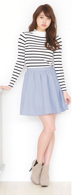 ソフト起毛ギャザーフレアスカート「神戸レタス」1690円（税込）／画像提供：神戸レタス