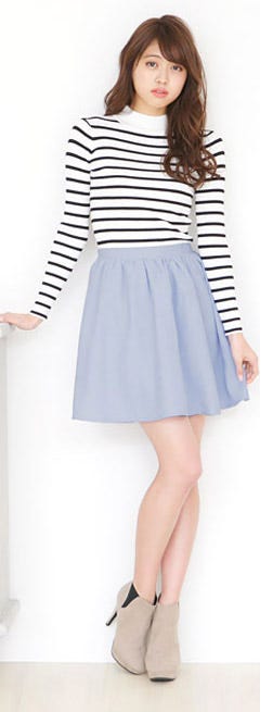 ソフト起毛ギャザーフレアスカート「神戸レタス」1690円(税込)/画像提供:神戸レタス