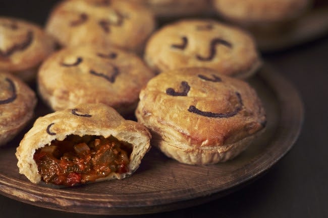 豪発パイ&コーヒー専門店「パイフェイス」大阪に初出店