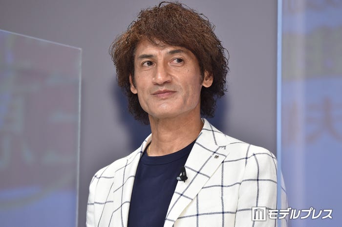 本並健治(C)モデルプレス