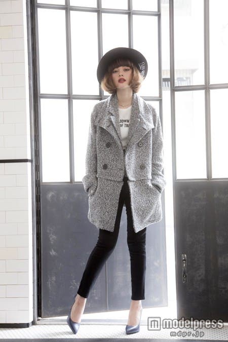 玉城ティナが挑む「BACKS」秋冬スタイル