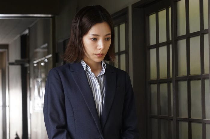 桜井ユキ/「親愛なる僕へ殺意をこめて」第4話より(C)フジテレビ