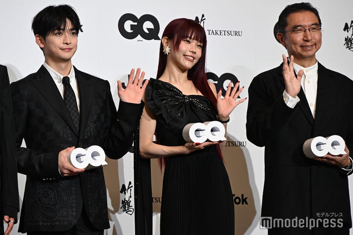 高橋文哉、アイナ・ジ・エンド、藤本壮介氏(C)モデルプレス