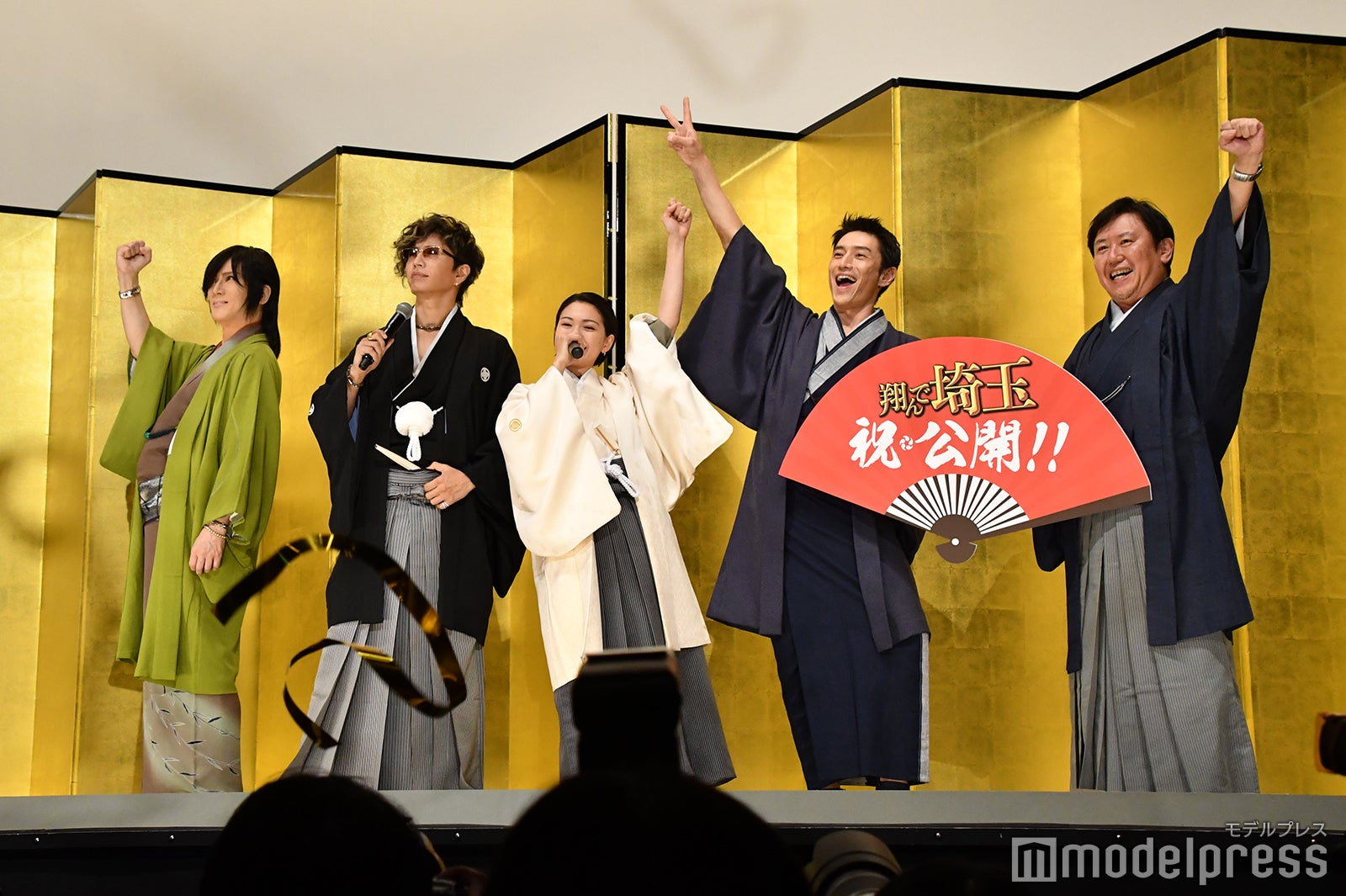 （左から）京本政樹、GACKT、二階堂ふみ、伊勢谷友介、武内英樹監督（C）モデルプレス