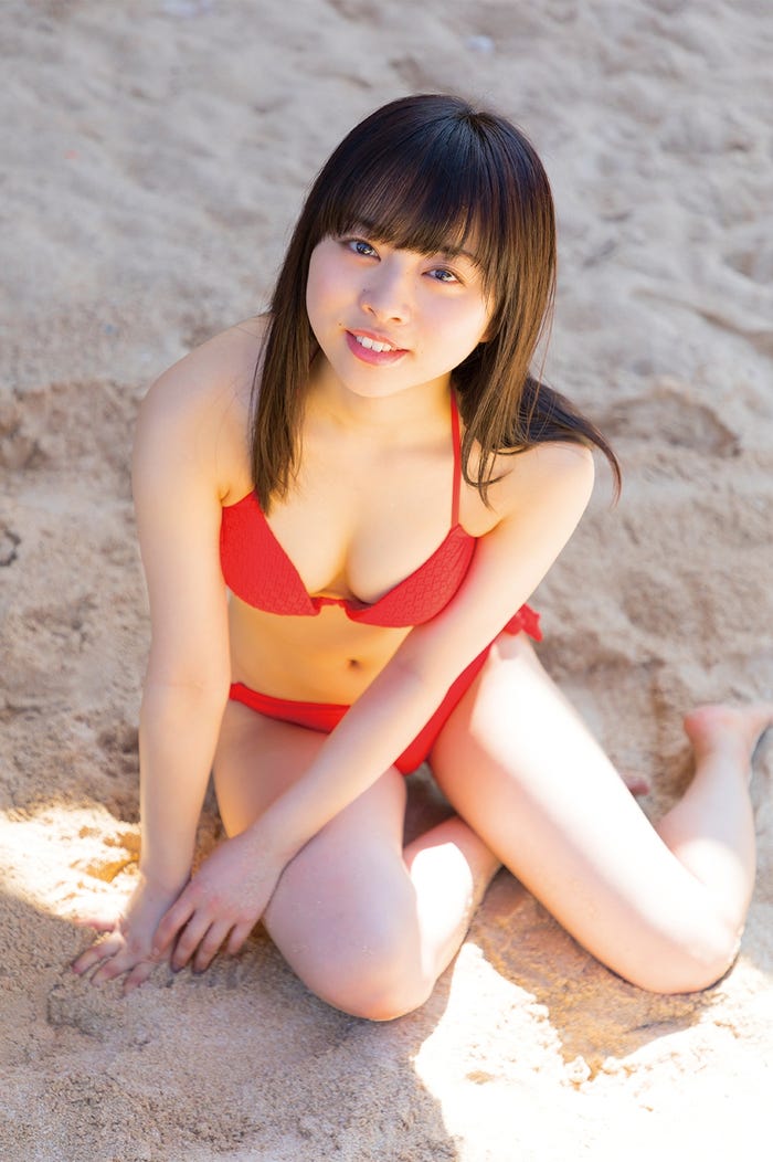 伊藤寧々「はにかむ」場面カット(画像提供:リバプール)