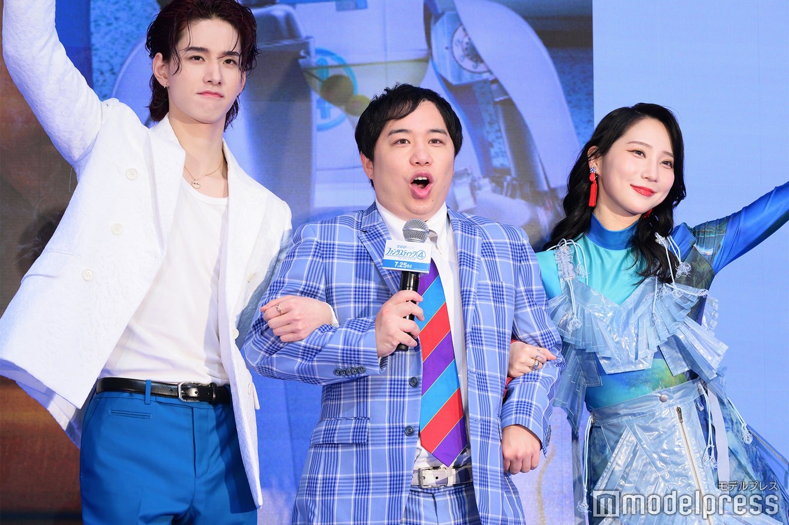 佐藤景瑚、せいや、ファーストサマーウイカ（C）モデルプレス