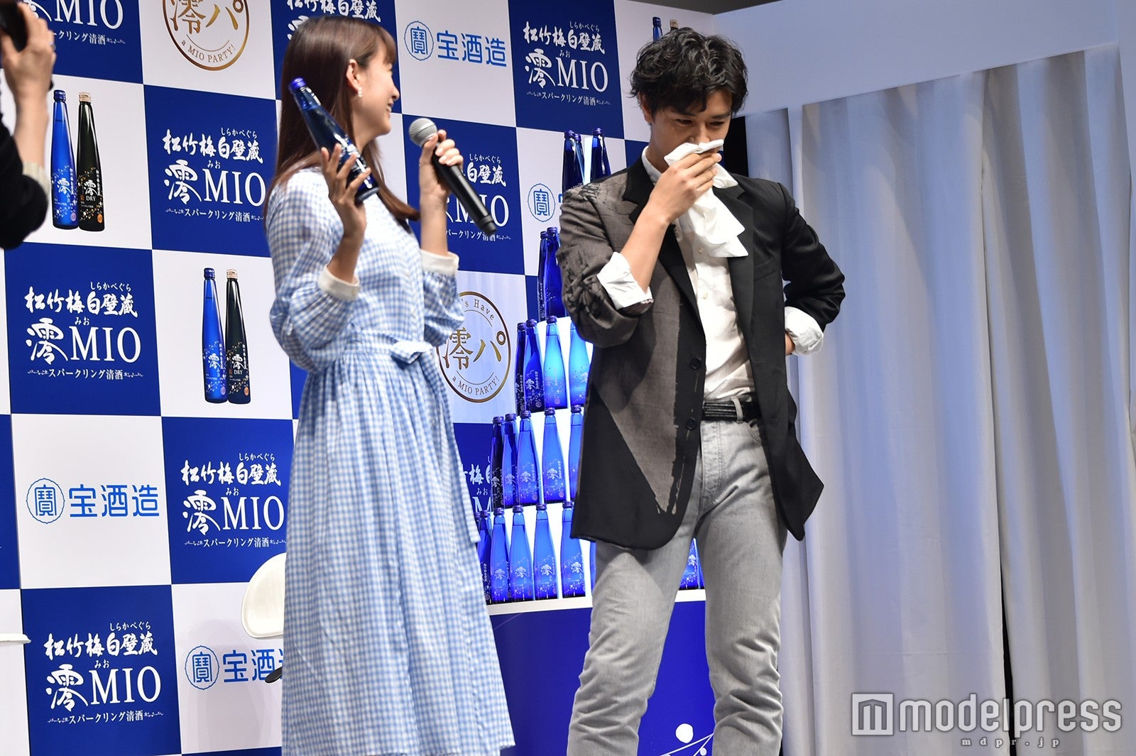 山本美月、斎藤工 （C）モデルプレス