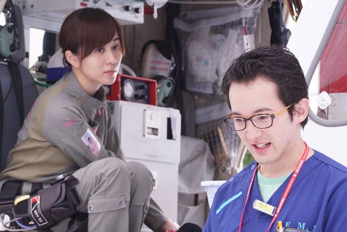 コード ブルー 藍沢 山下智久 白石 新垣結衣 と対立 横峯 新木優子 に衝撃の言葉放つ 第2話あらすじ モデルプレス コード ブルー 藍沢 山下智久 白石 新垣結衣 と対立 横峯 新木優子 に衝撃の言葉放つ 第2話あらすじ モデルプレス
