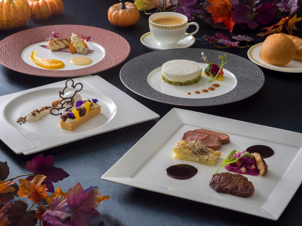 スペシャルコース10,000円／販売店舗：マゼランズ（C）Disney