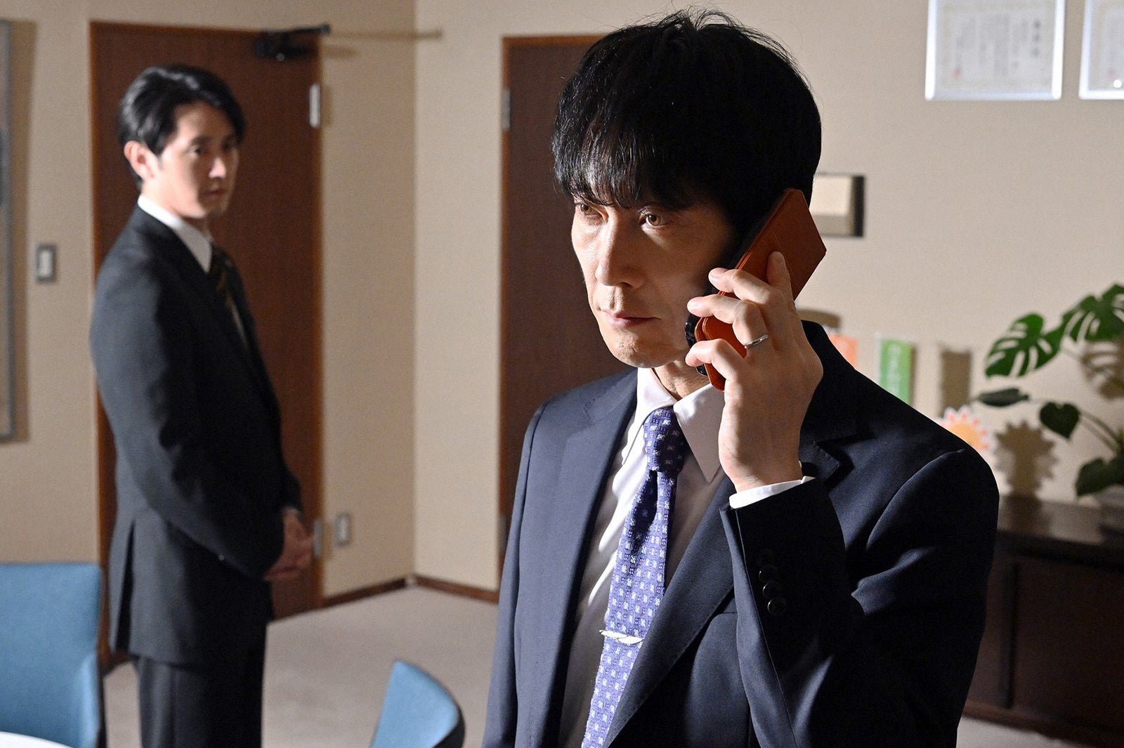 佐々木蔵之介／「クロサギ」最終話より（C）TBS